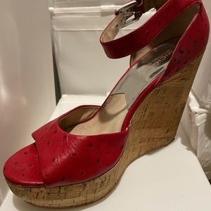 Red Platform Michael Kors size 10